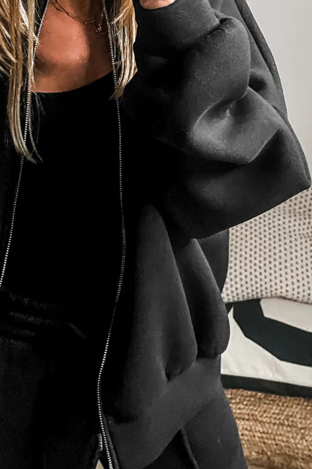 Marta | Long-sleeved top and zip-up trousers set