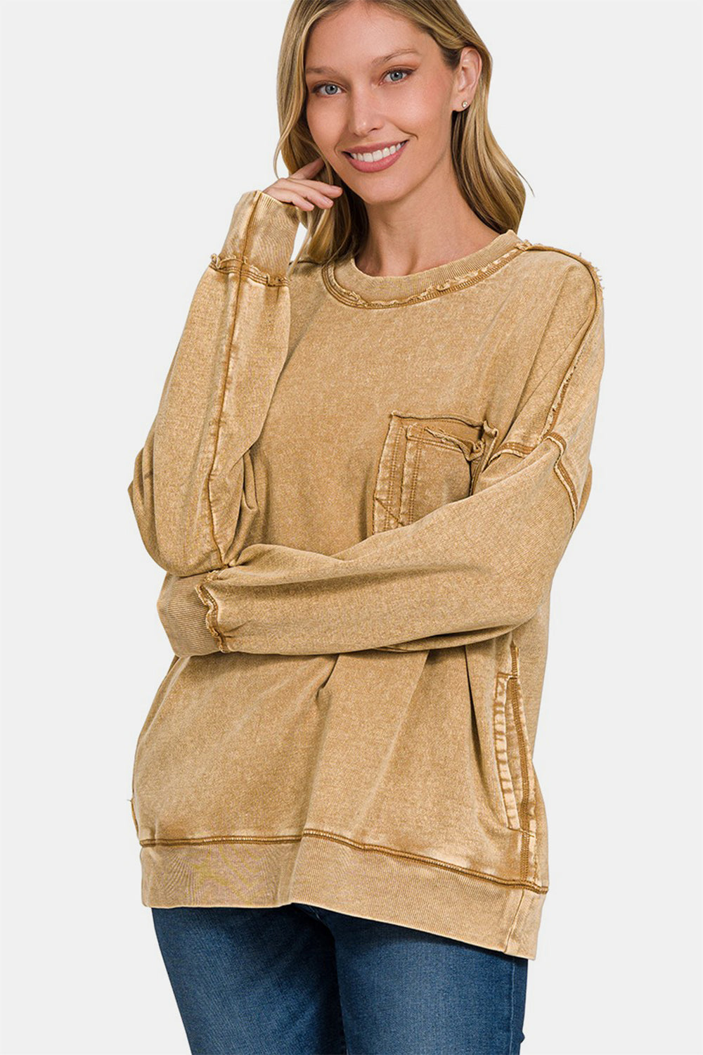 Karin | Sweatshirt with an exposed seam and a crew neck and dropped shoulders