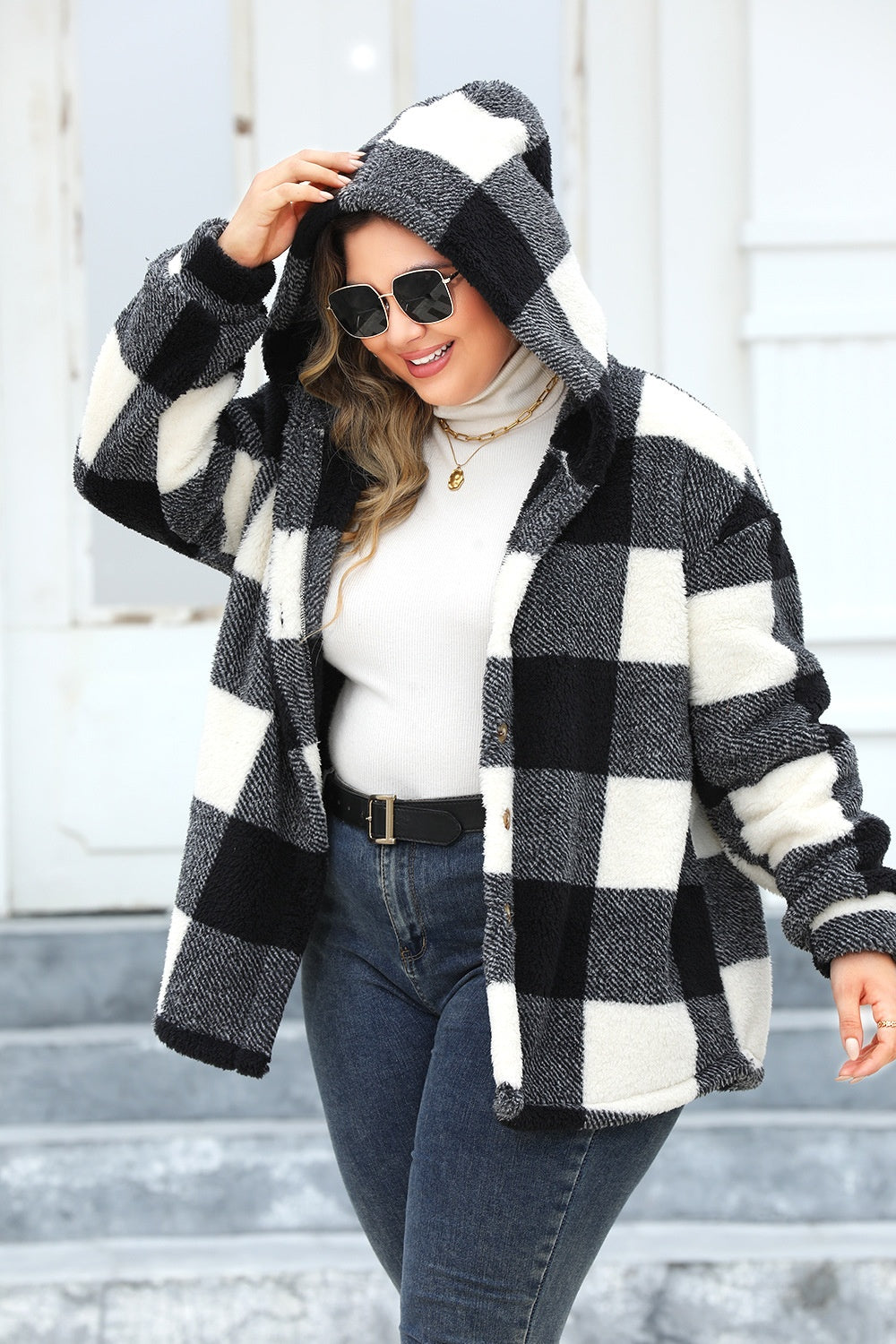 Isadora | Oversized checked hoodie with buttons