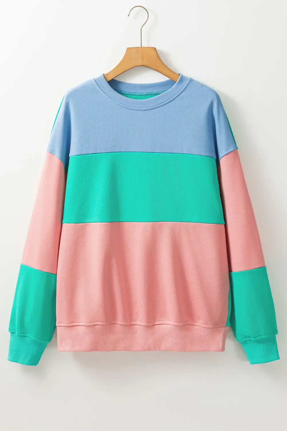 Greta | Color block sweatshirt with a crew neck and long sleeves