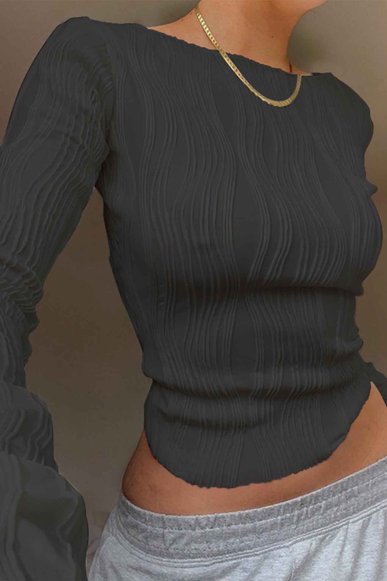 Kirsten | Structured long-sleeved shirt with a crew neck