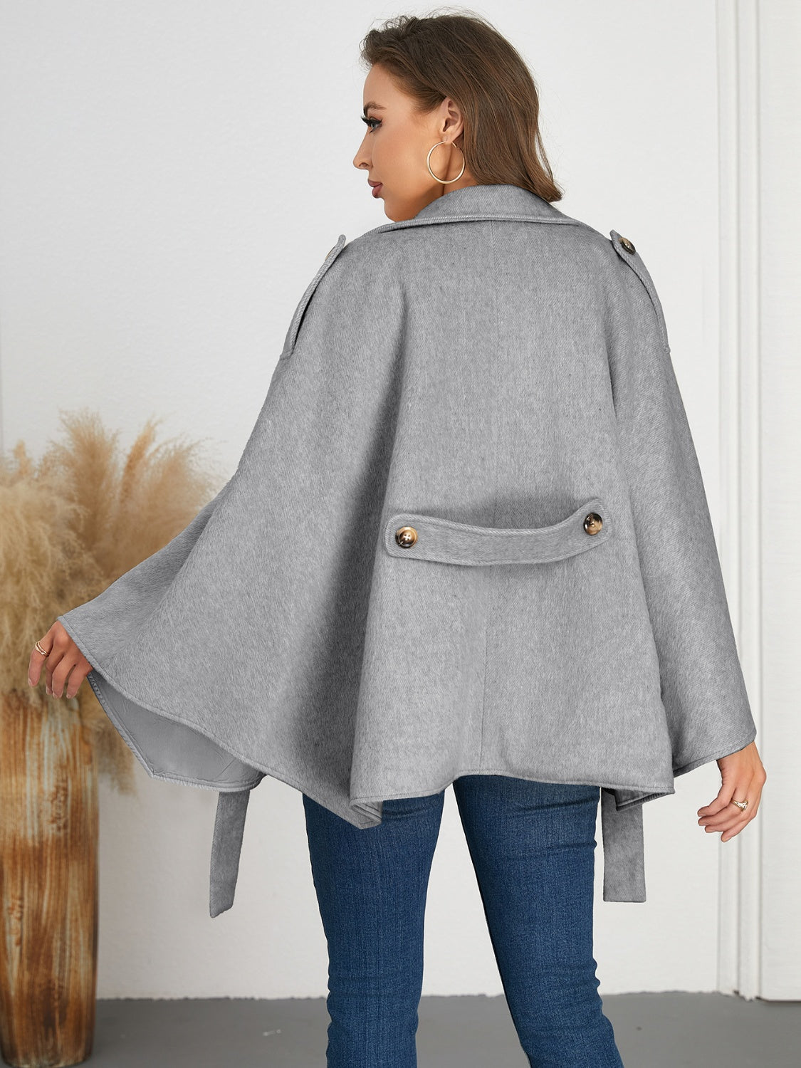 Rita | Double-breasted poncho with tie belt