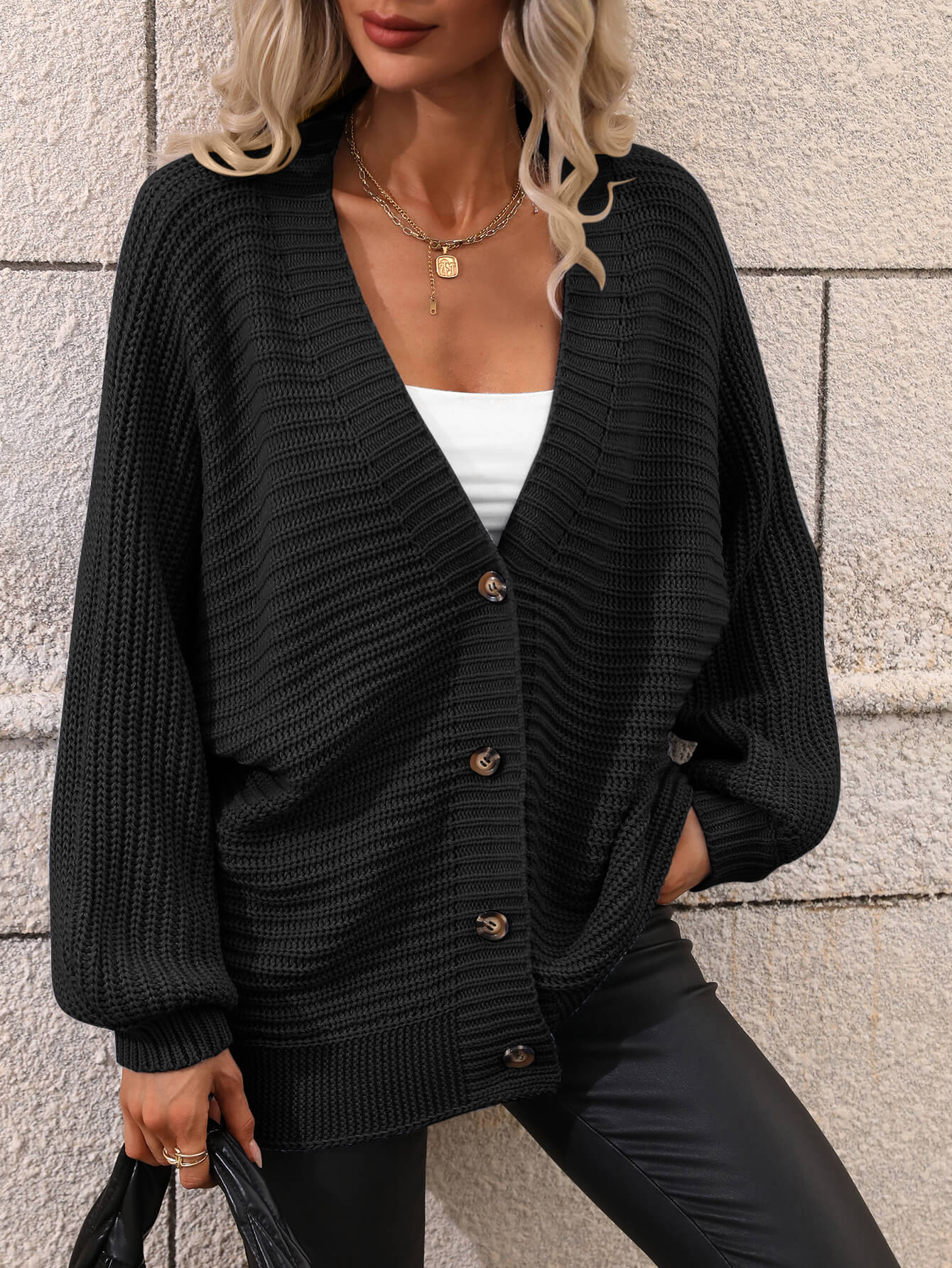 Luisa | Chic and versatile winter cardigan
