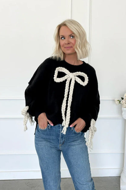 3D Applique Bow Paneled Loose Sweatshirt