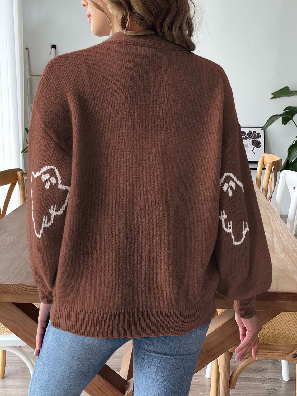 Patricia | Cardigan with a V-neck and dropped shoulders