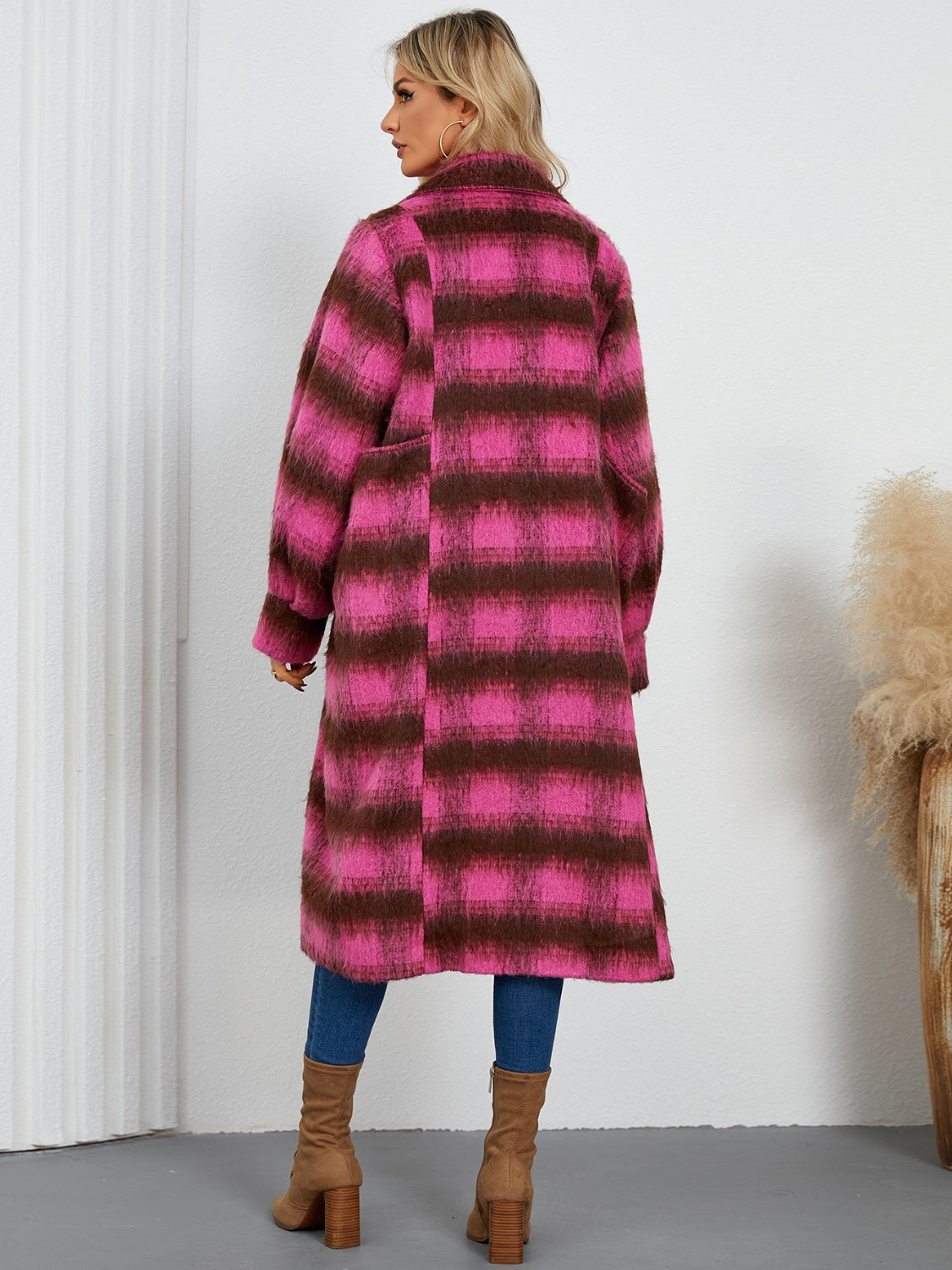 Rocio | Contrasting double breasted long sleeve coat