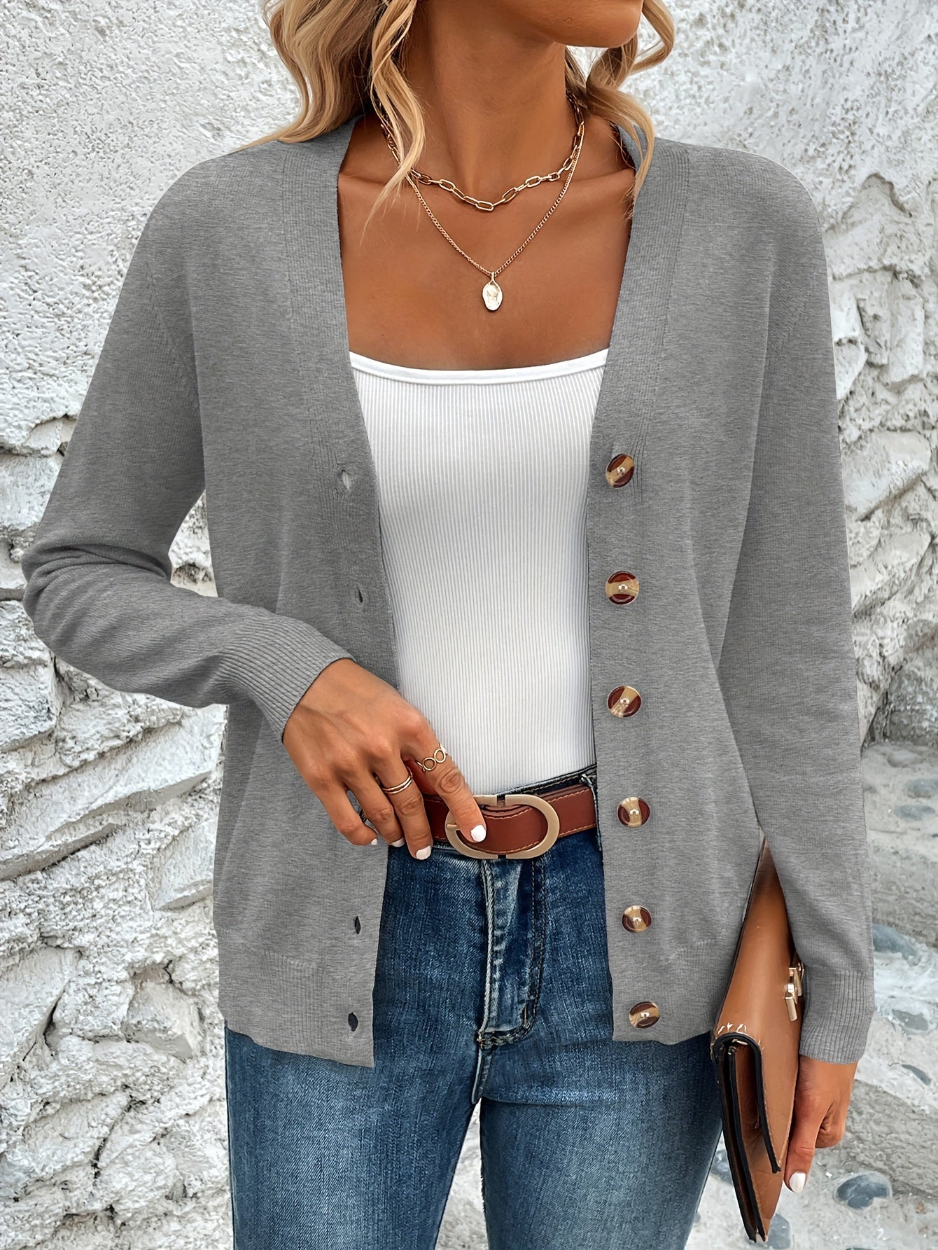 Lorena | Relaxed and timeless winter top