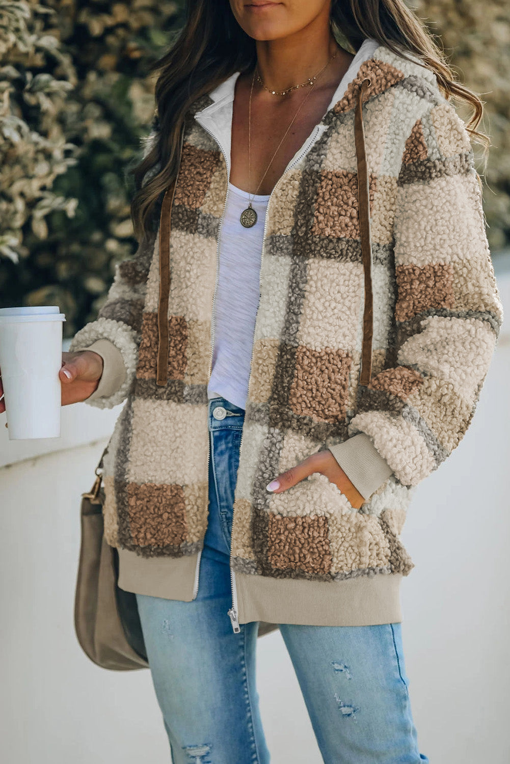 Yessica | Timeless and elegant winter coat