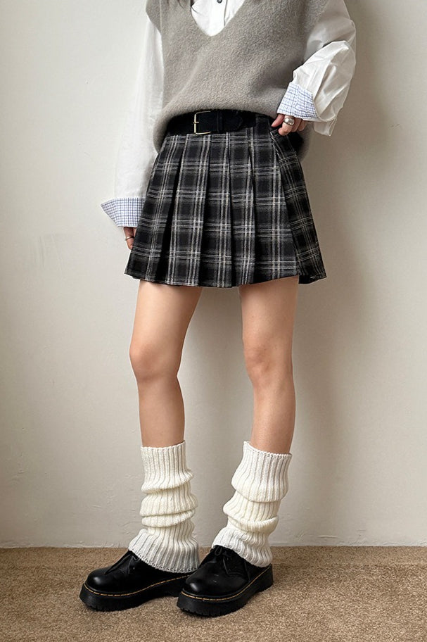 Vintage Plaid Pleated Skirt