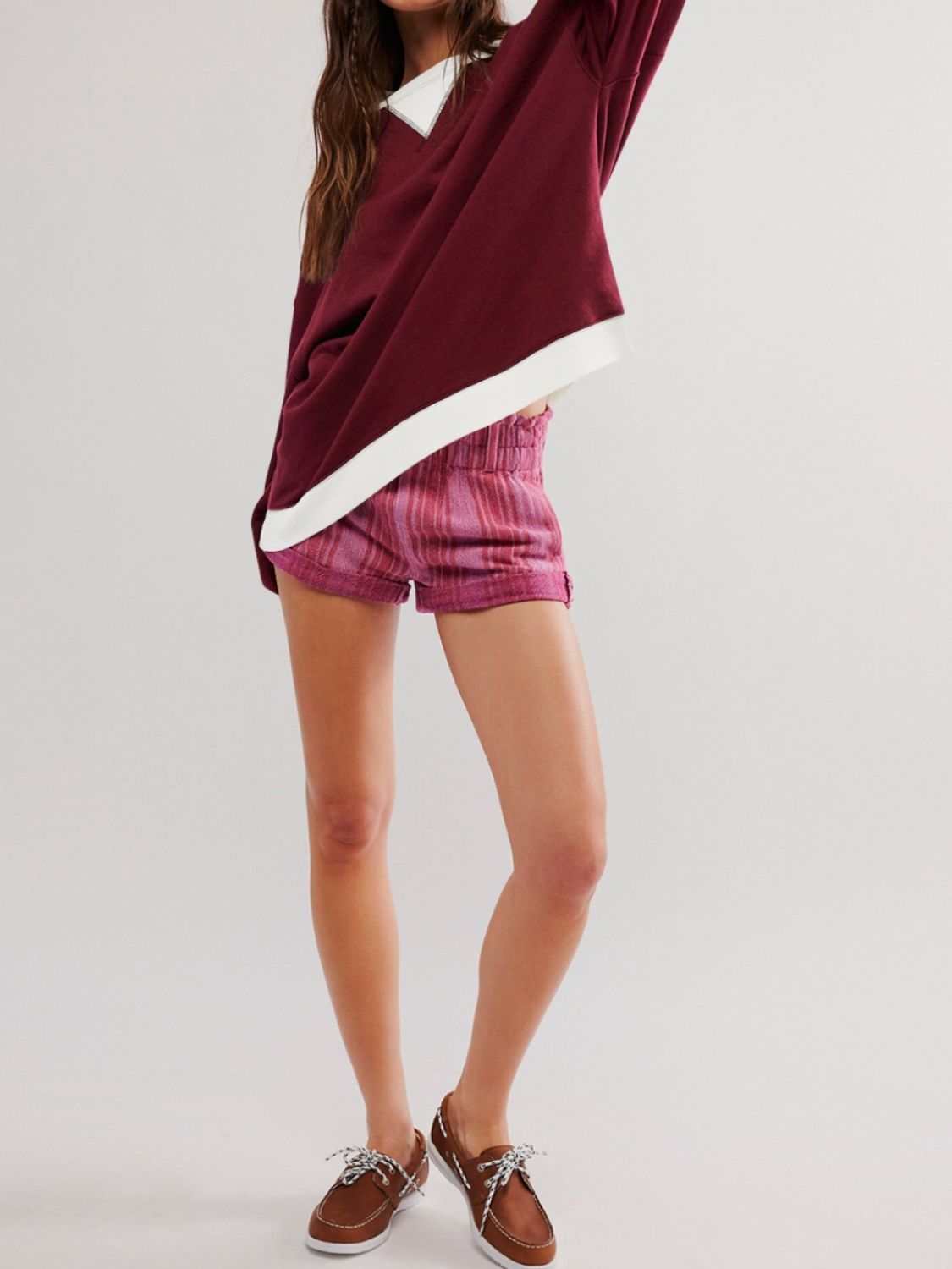 Ilona | Contrasting long-sleeved sweatshirt with dropped shoulders