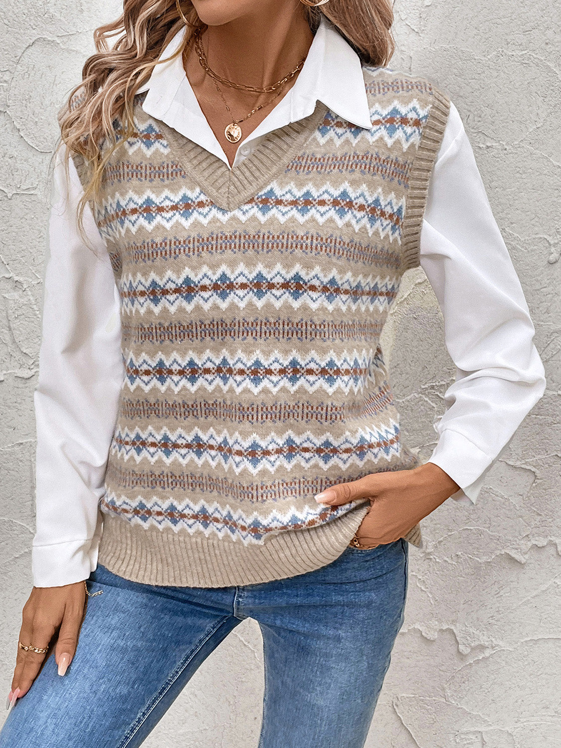 Hilda | Perfee V-neck sweater vest
