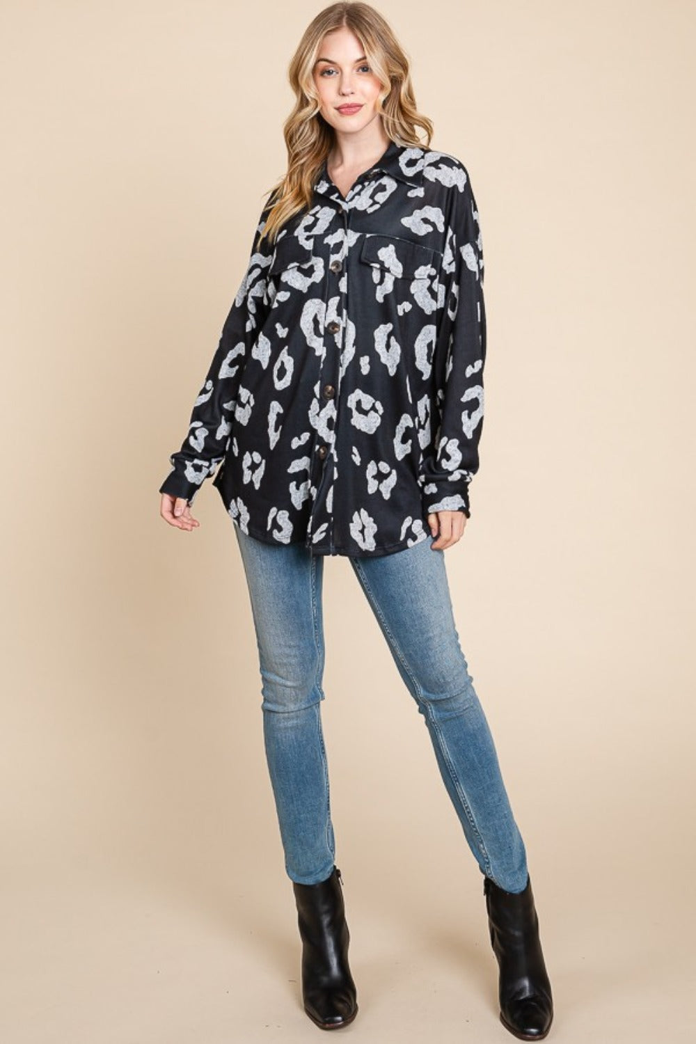 Raquel | Animal print buttoned cardigan