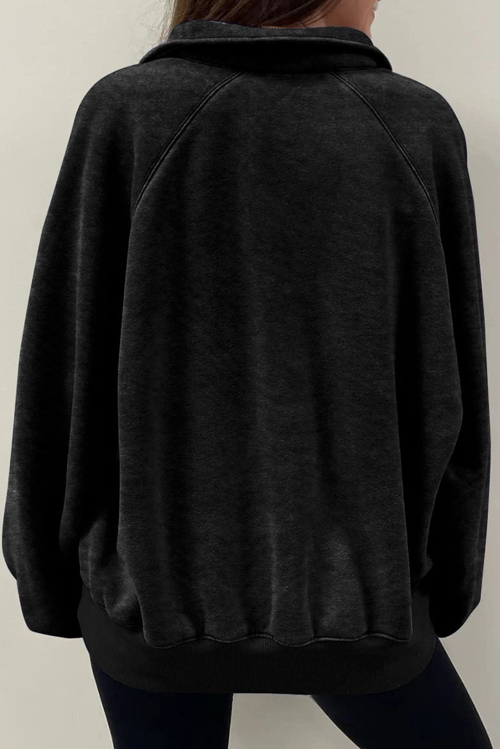 Valeria | Oversized sweatshirt with buttons and balloon sleeves