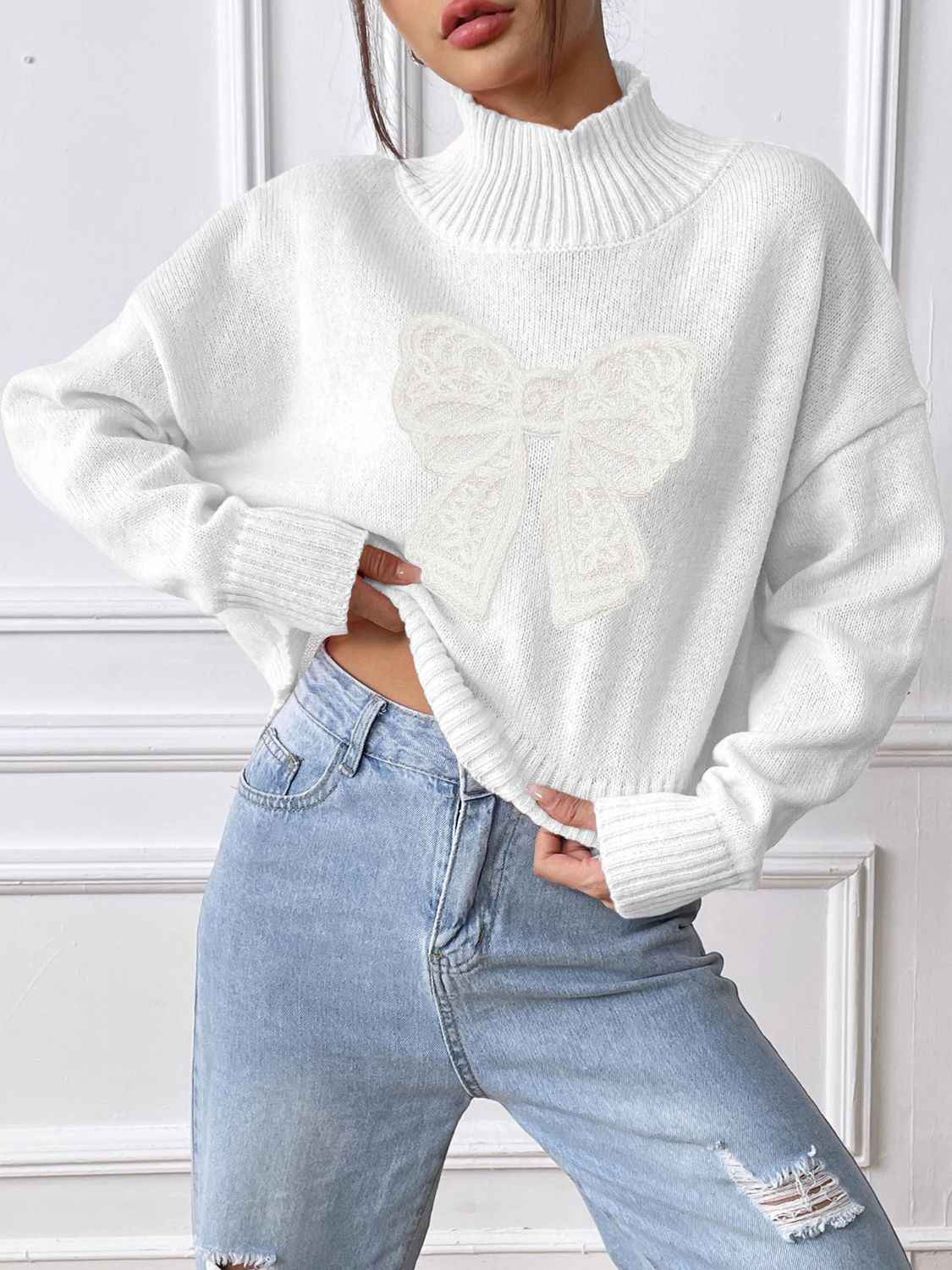 Rita | Turtleneck sweater with bow and long sleeves