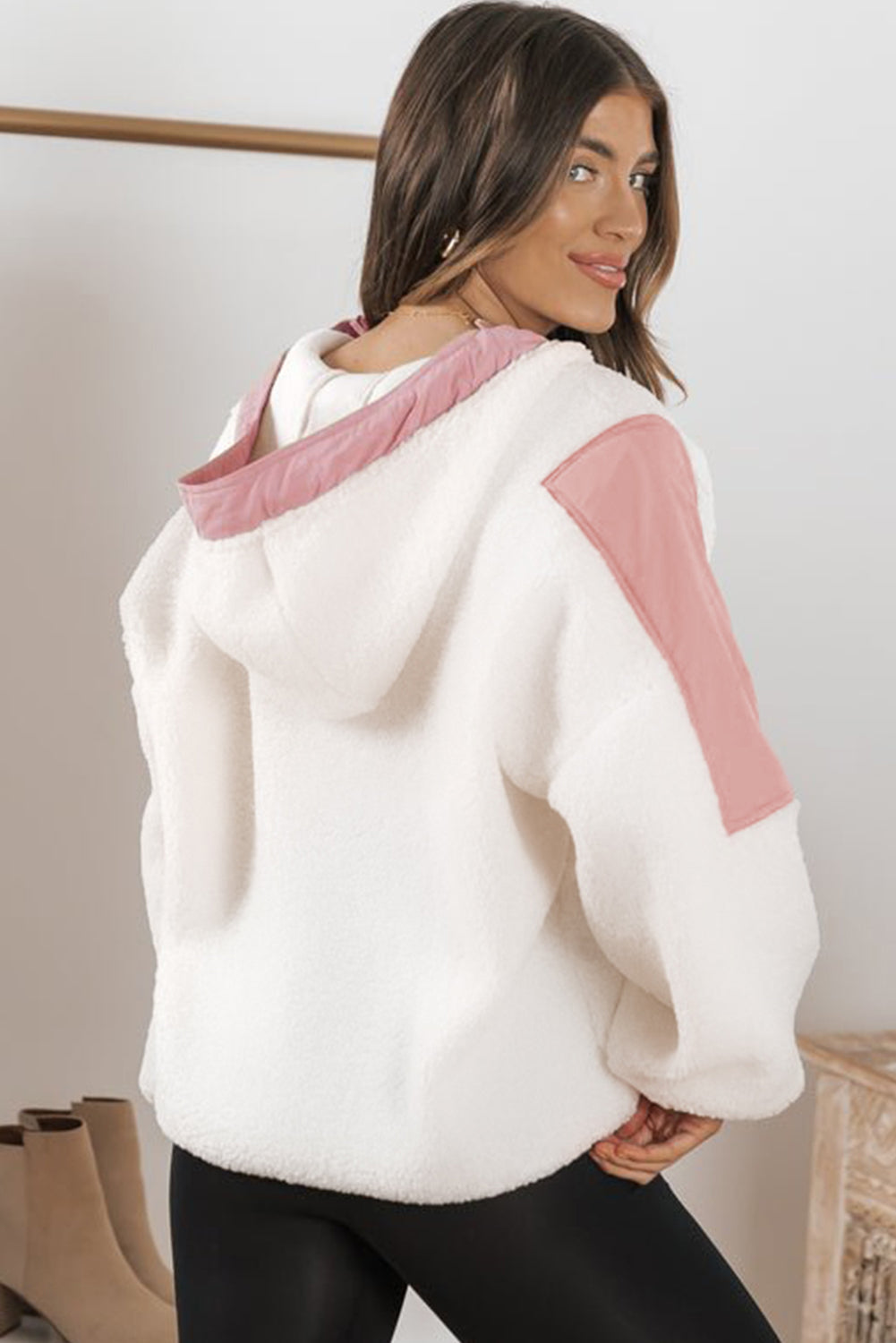 Hana | Effortless and classy winter hoodie