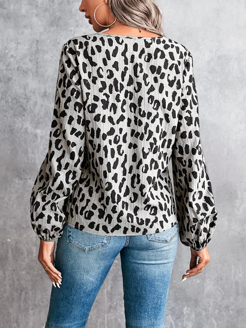 Patricia | Chic and relaxed winter blouse