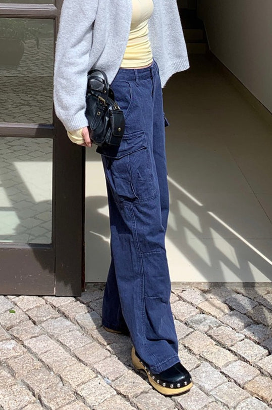 Textured Cargo Bootcut Casual Jeans