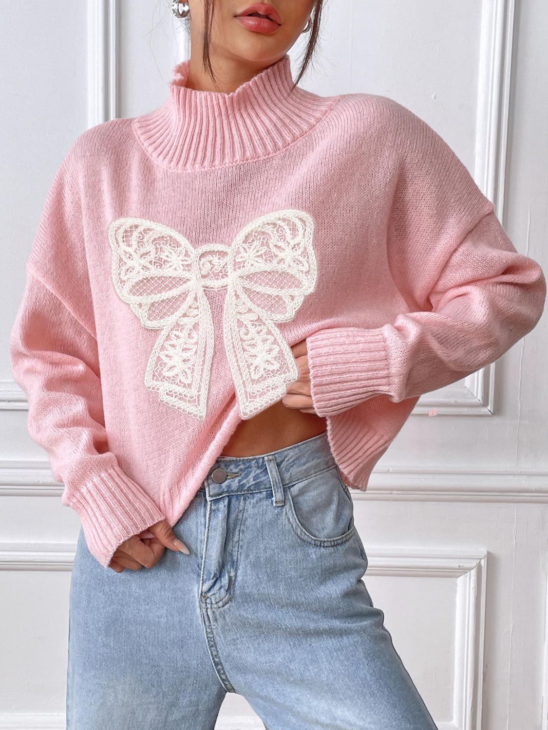 Rita | Turtleneck sweater with bow and long sleeves