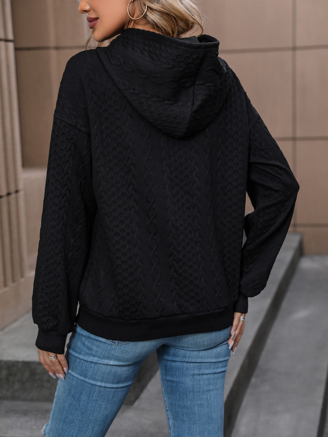 Lorena | Drawstring hoodie with long sleeves
