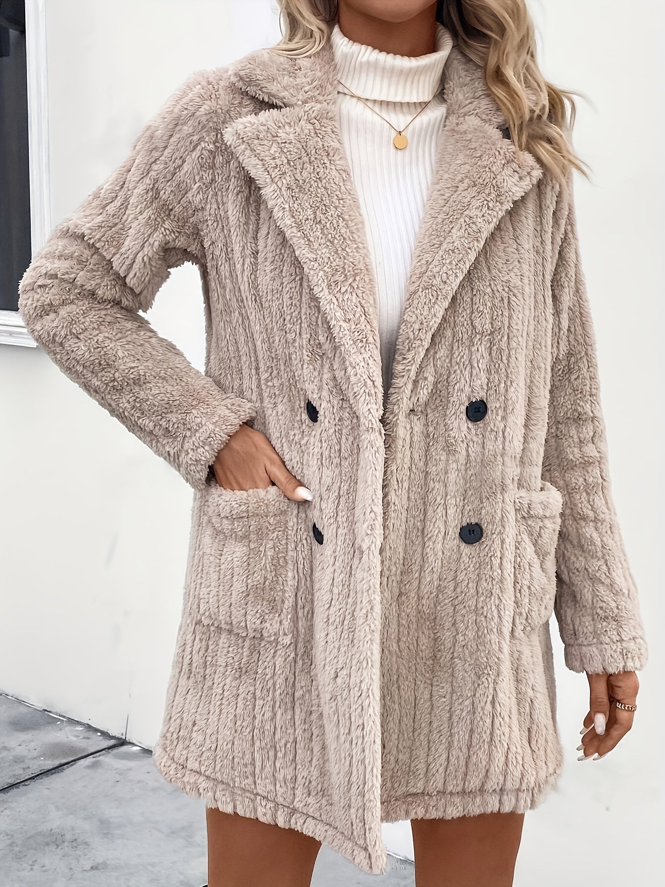 Janine | Elegant coat for cold days