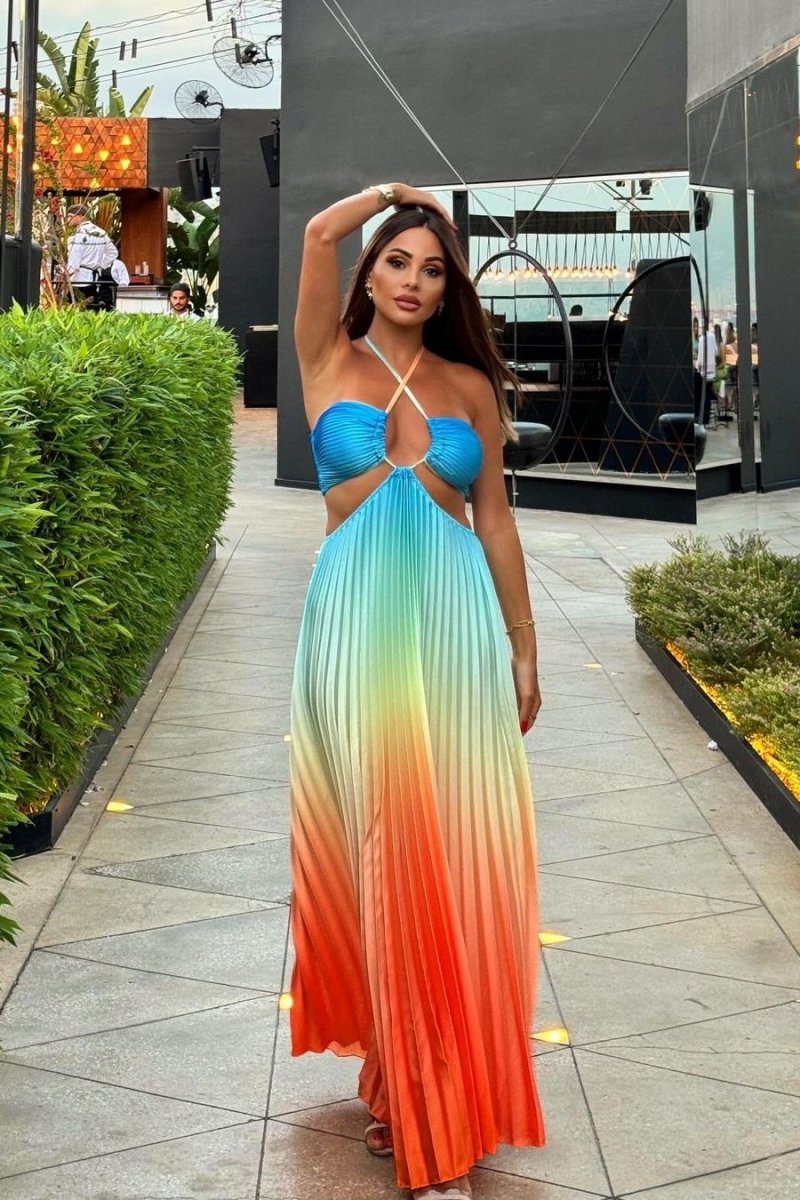 Georgina® | Pleated Gradient Maxi Dress
