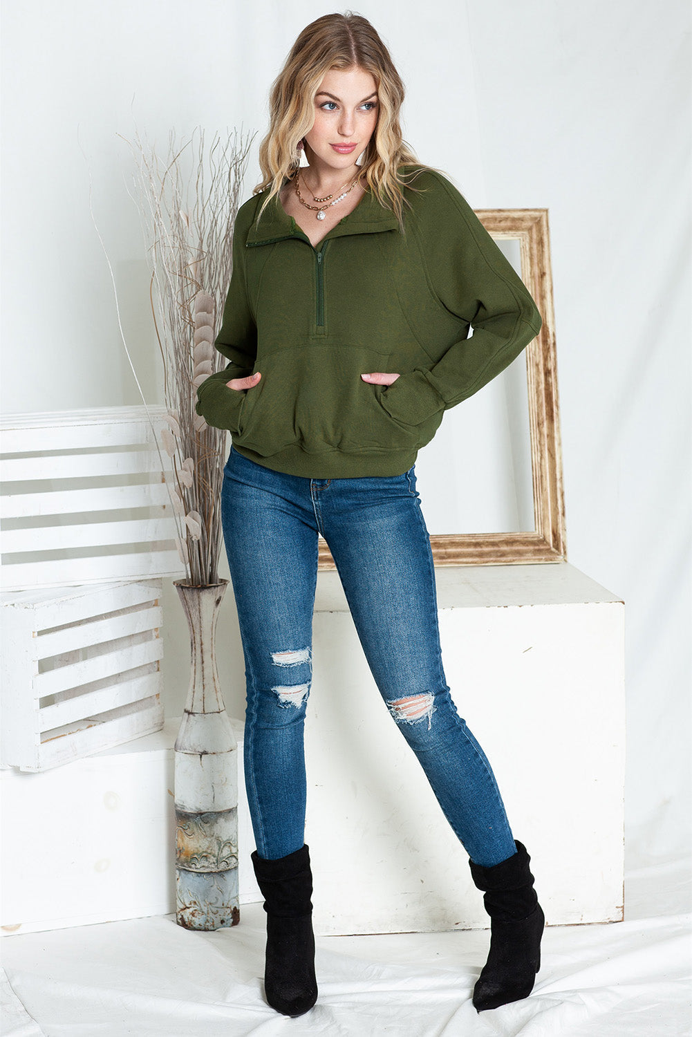 Vera | Trendy and elegant winter clothing item