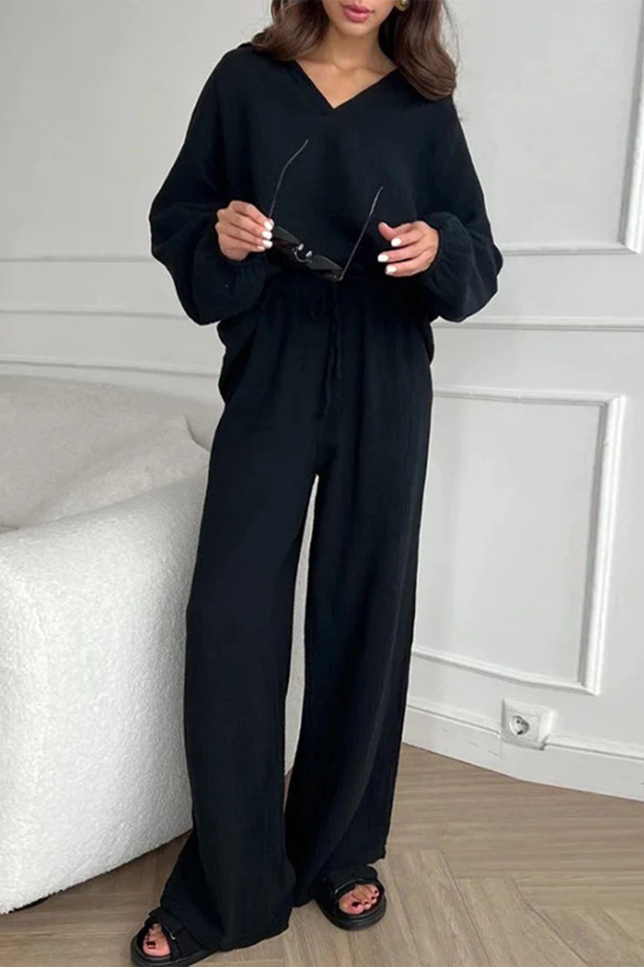 Nina | Two piece set with wide leg pants and lapel drawstring