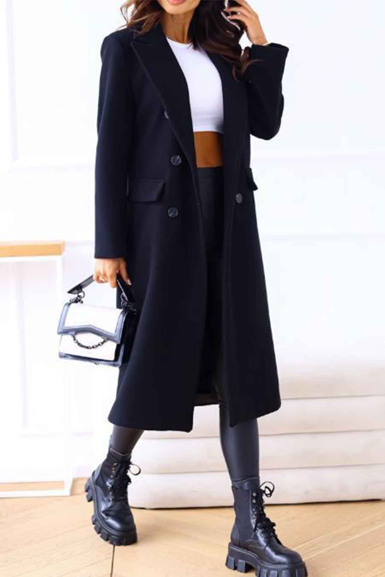 Giorgia | Double-breasted coat with lapels and long sleeves