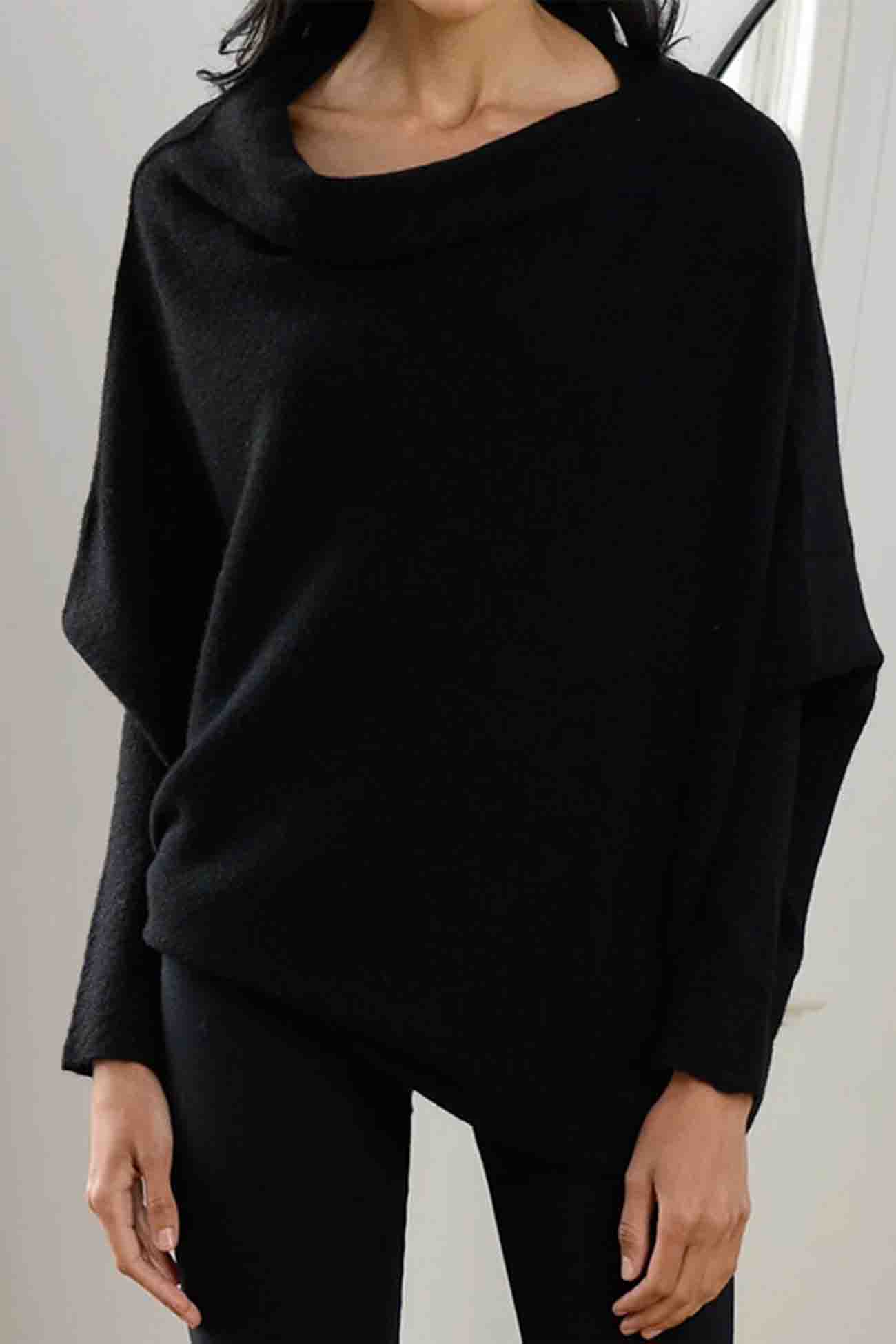 Paulina | Solid long-sleeved shirt with a crew neck
