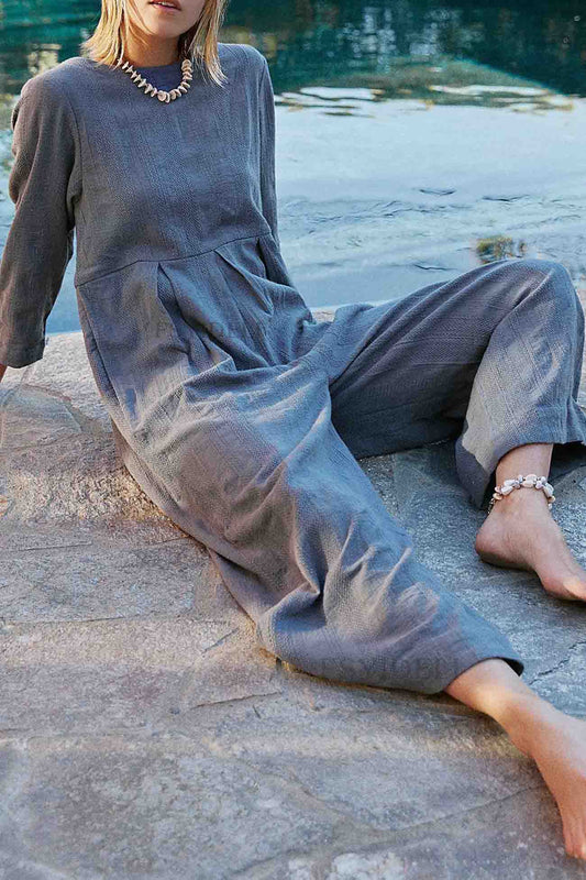 Eleonora | Long-sleeved overalls with a round neckline
