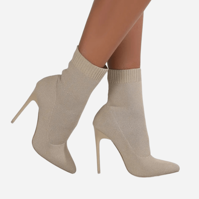 Leonor | Stylish and supportive orthopedic ankle boots.