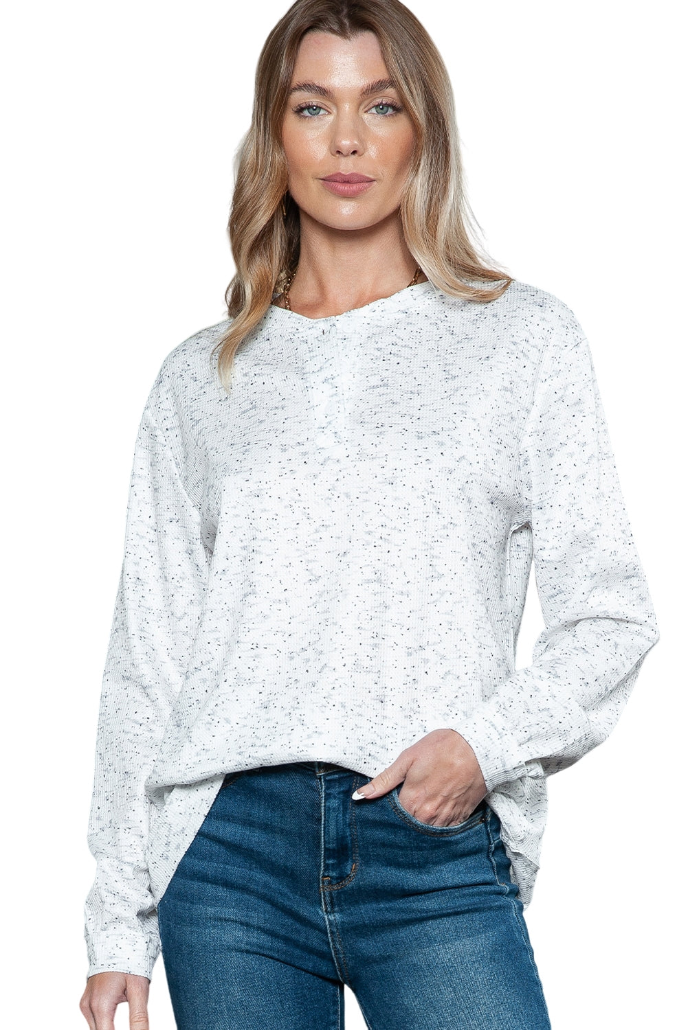 Josefina| Fashionable and minimalist winter top