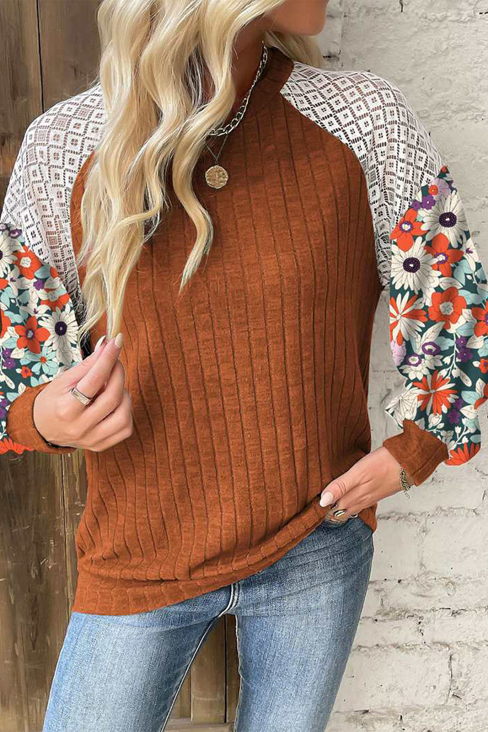 Irma | Fashionable and effortless winter blouse