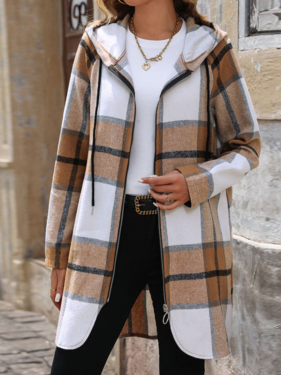 Lorena | Long sleeve hooded outerwear with drawstring and check zip