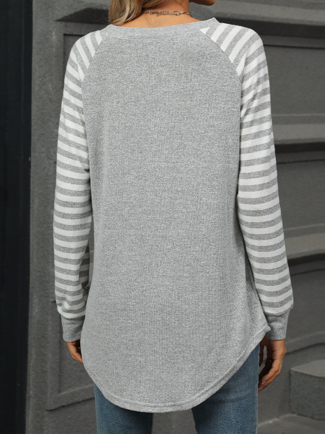 Kristin | Striped long-sleeved crew neck t-shirt