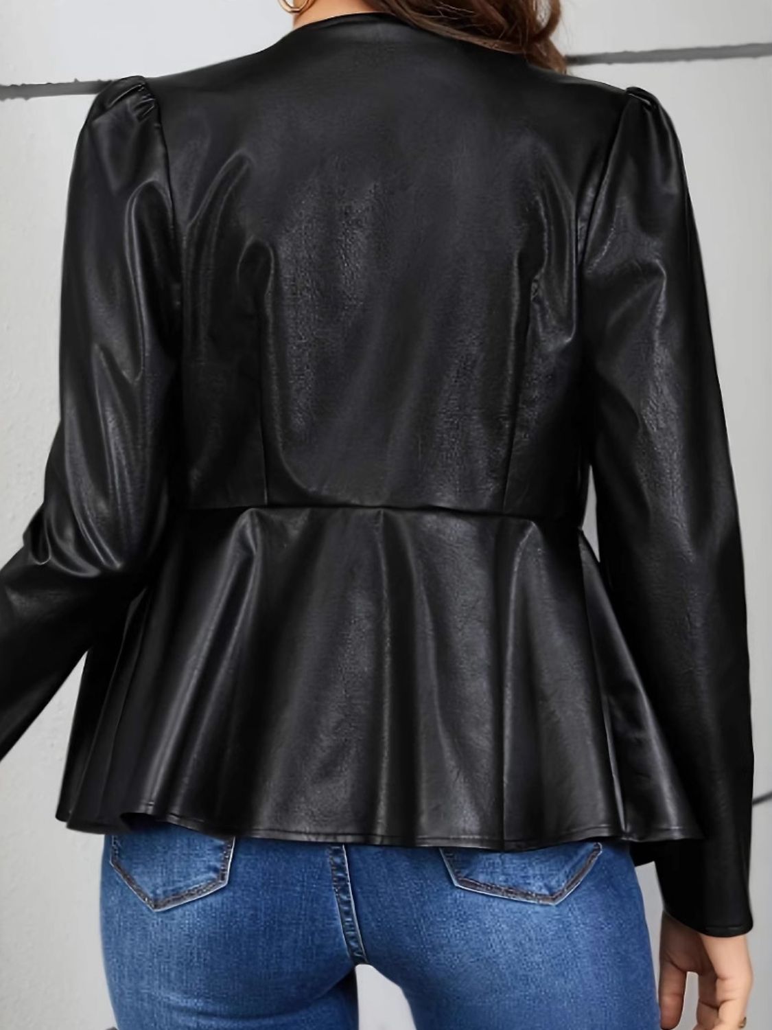 Glenda | Long sleeve jacket with peplum zip fastening