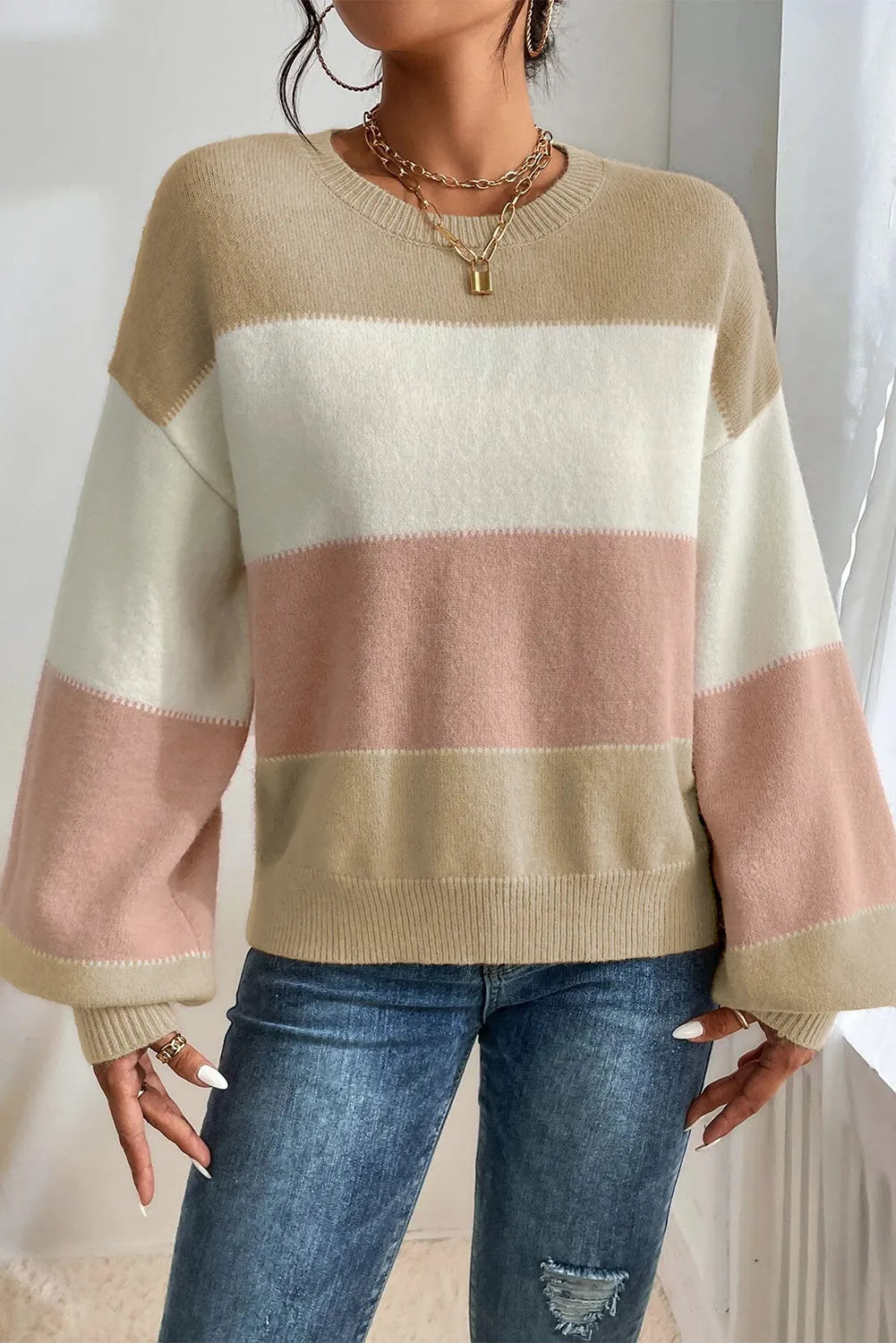Monique | Color block crew neck sweater with lantern sleeves