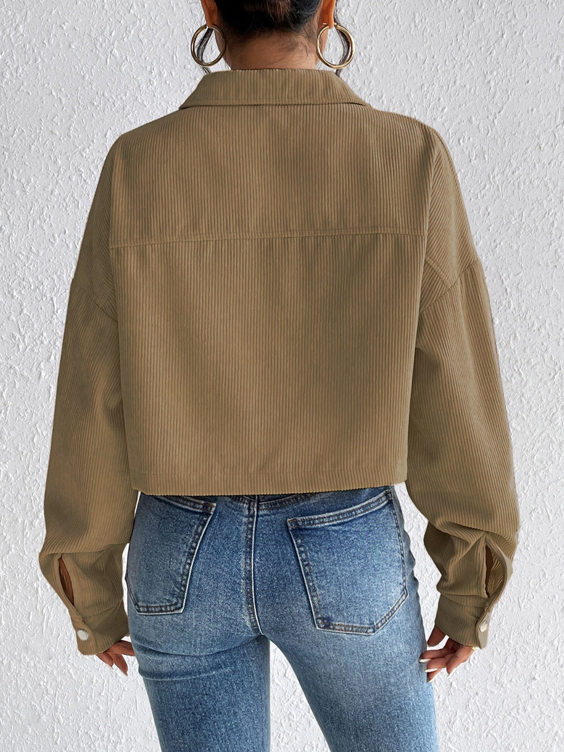 Constance | Long sleeve jacket with snap fastening