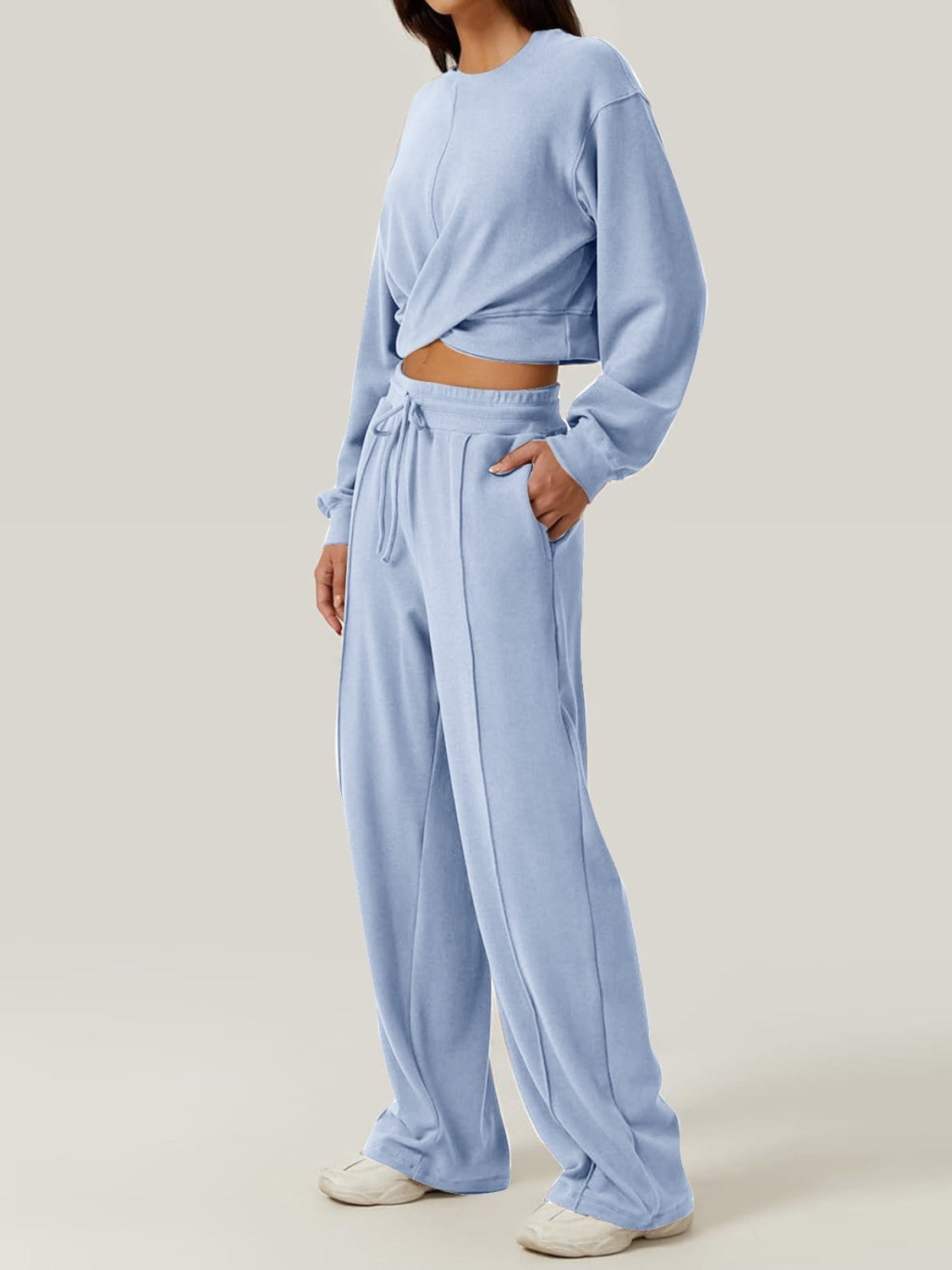 Gina | Set consisting of a crossover crew neck top and drawstring trousers