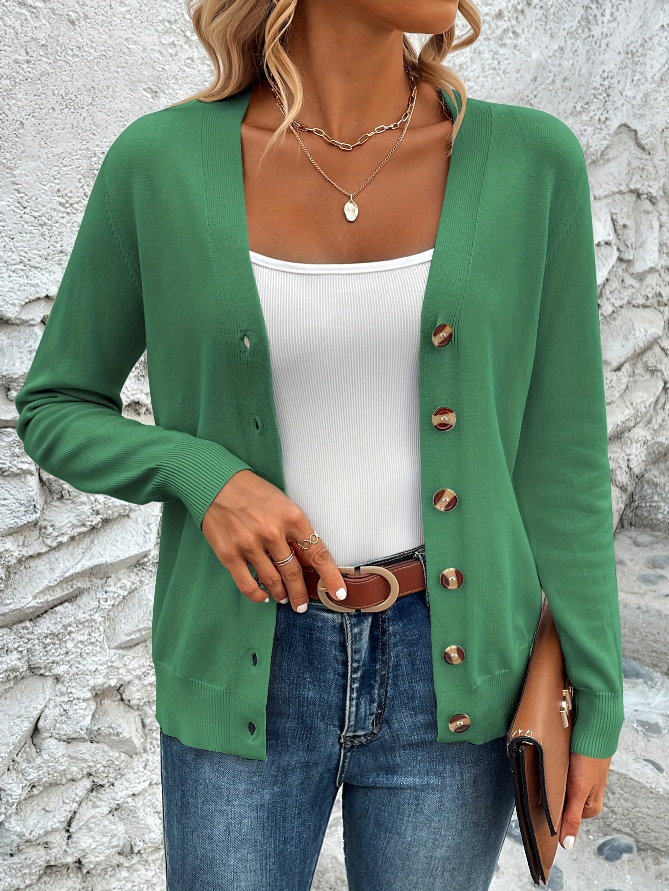 Lorena | Relaxed and timeless winter top