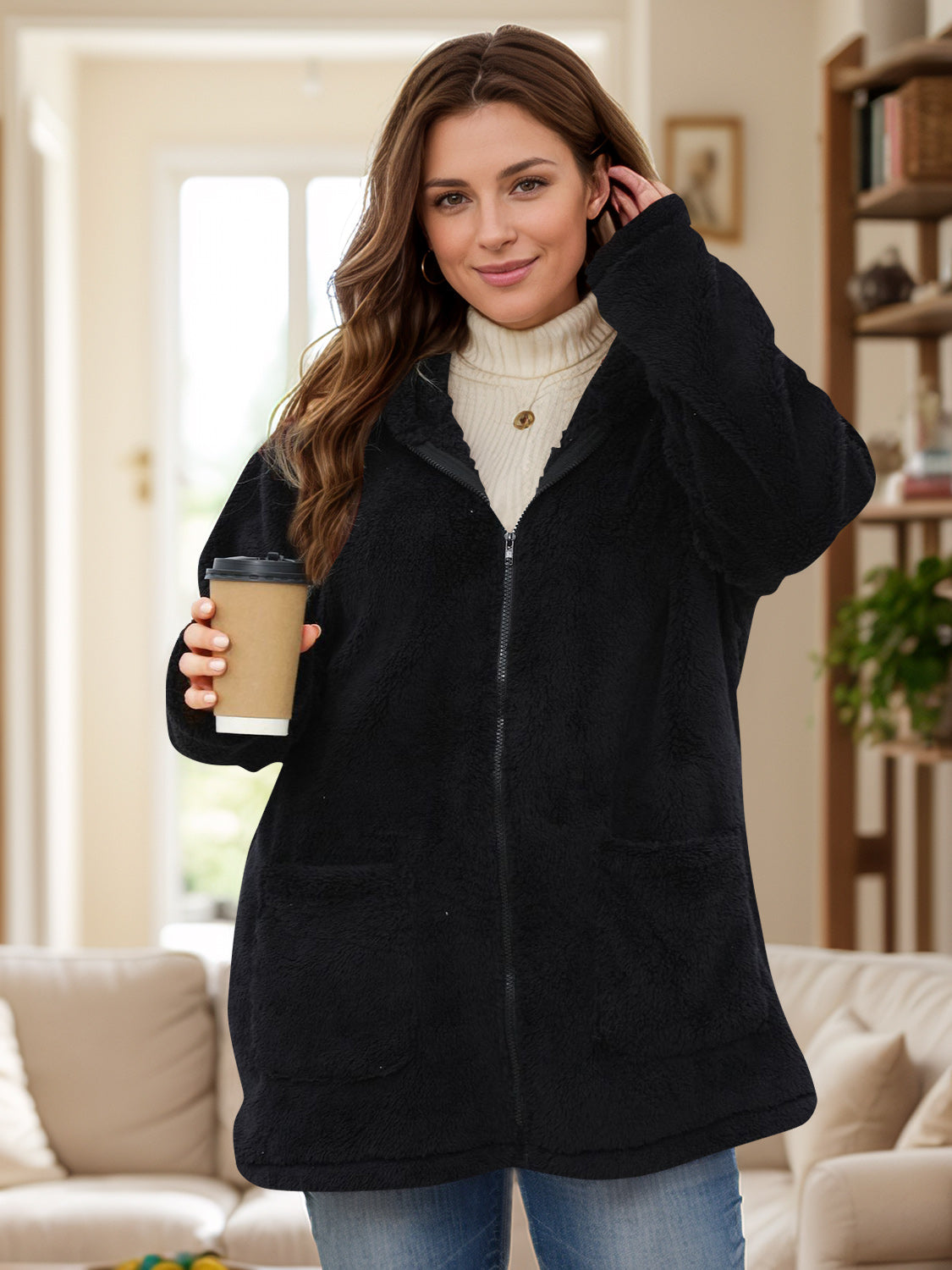 Felicidad | Oversized long sleeve hooded outerwear with zip fastening