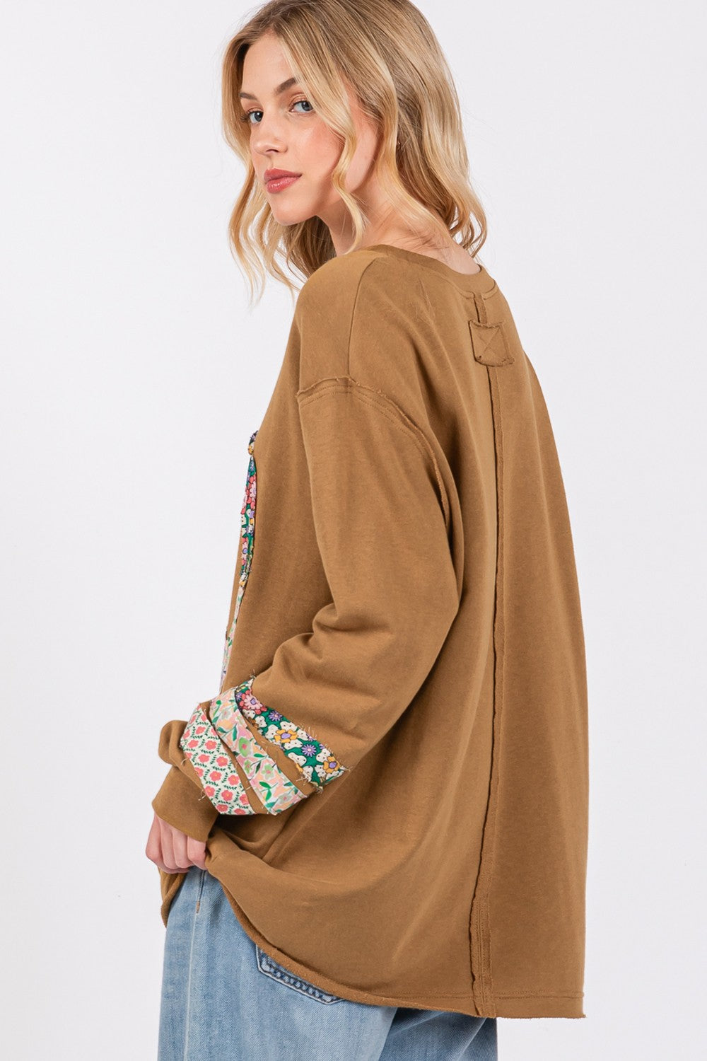 Cristina | SAGE + FIG long-sleeved shirt with peace appliqué patch
