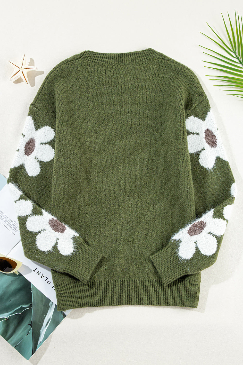 Nicolasa | Fashionable and effortless winter sweater