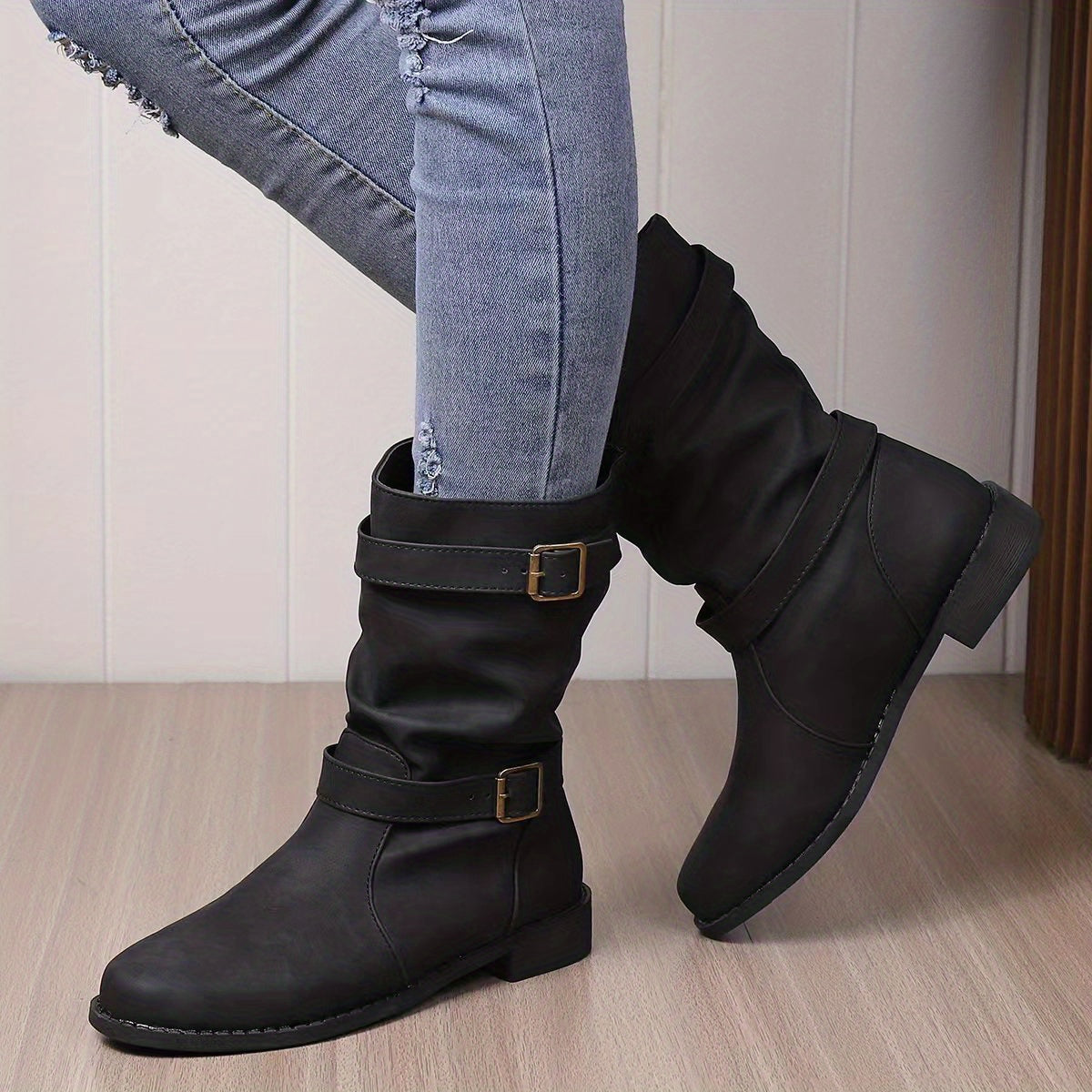 Zulema | Versatile and supportive orthopedic boots