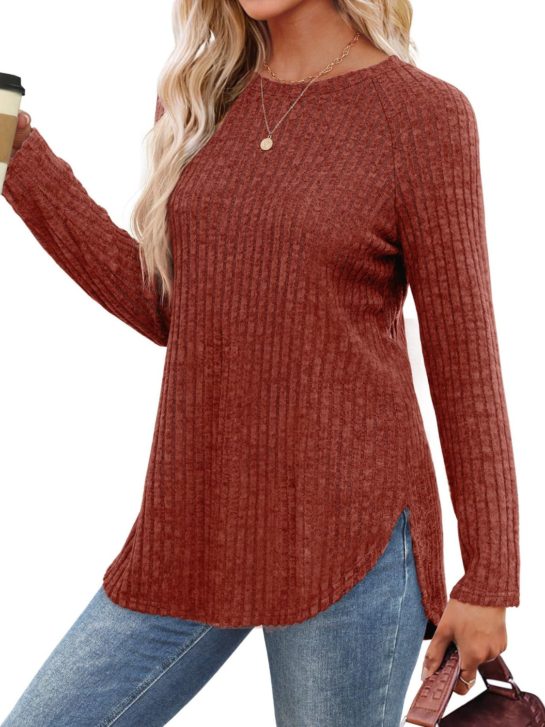 Lucrezia | T-shirt with a crew neck and raglan sleeves