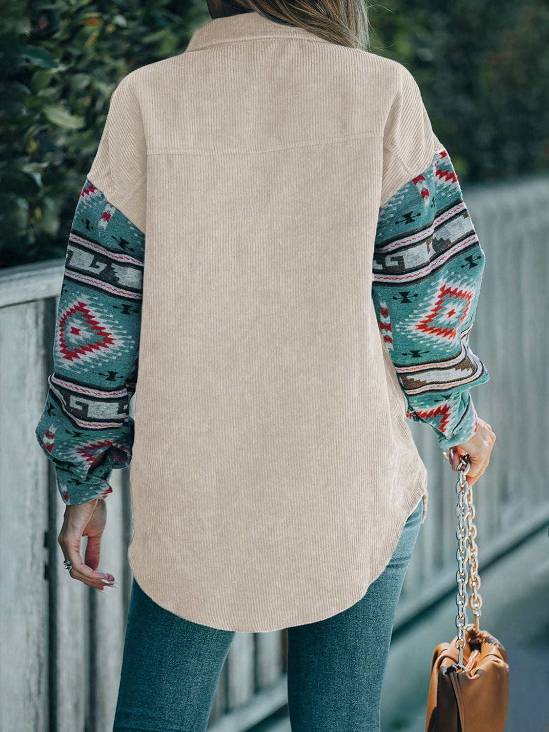 Lucie | Perfee neck jacket with geometric collar and pockets