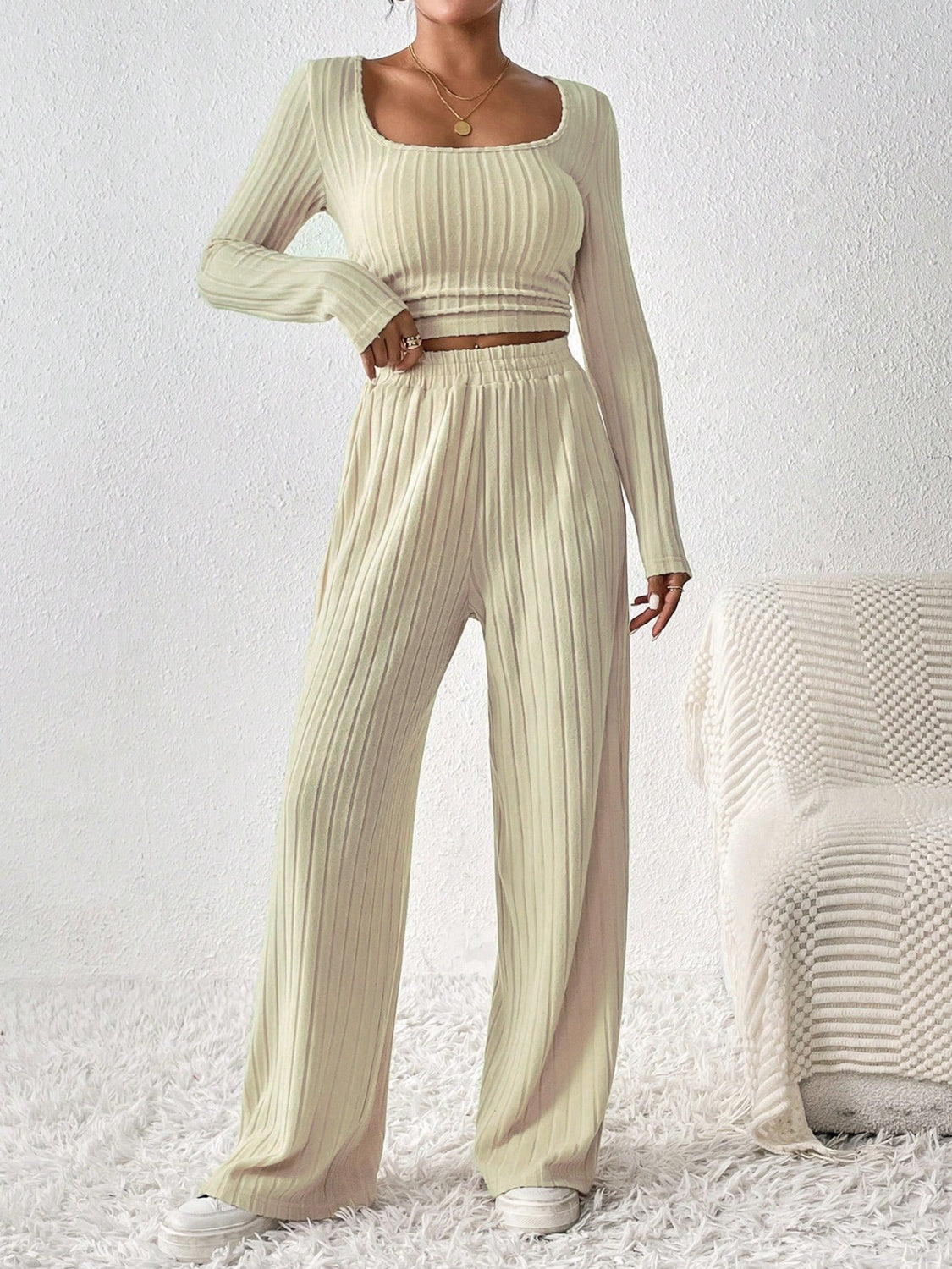 Emilie | Long sleeve top and scoop neck trousers set