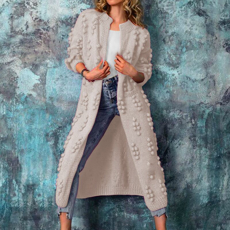 Antonia | Fashionable and effortless winter dress