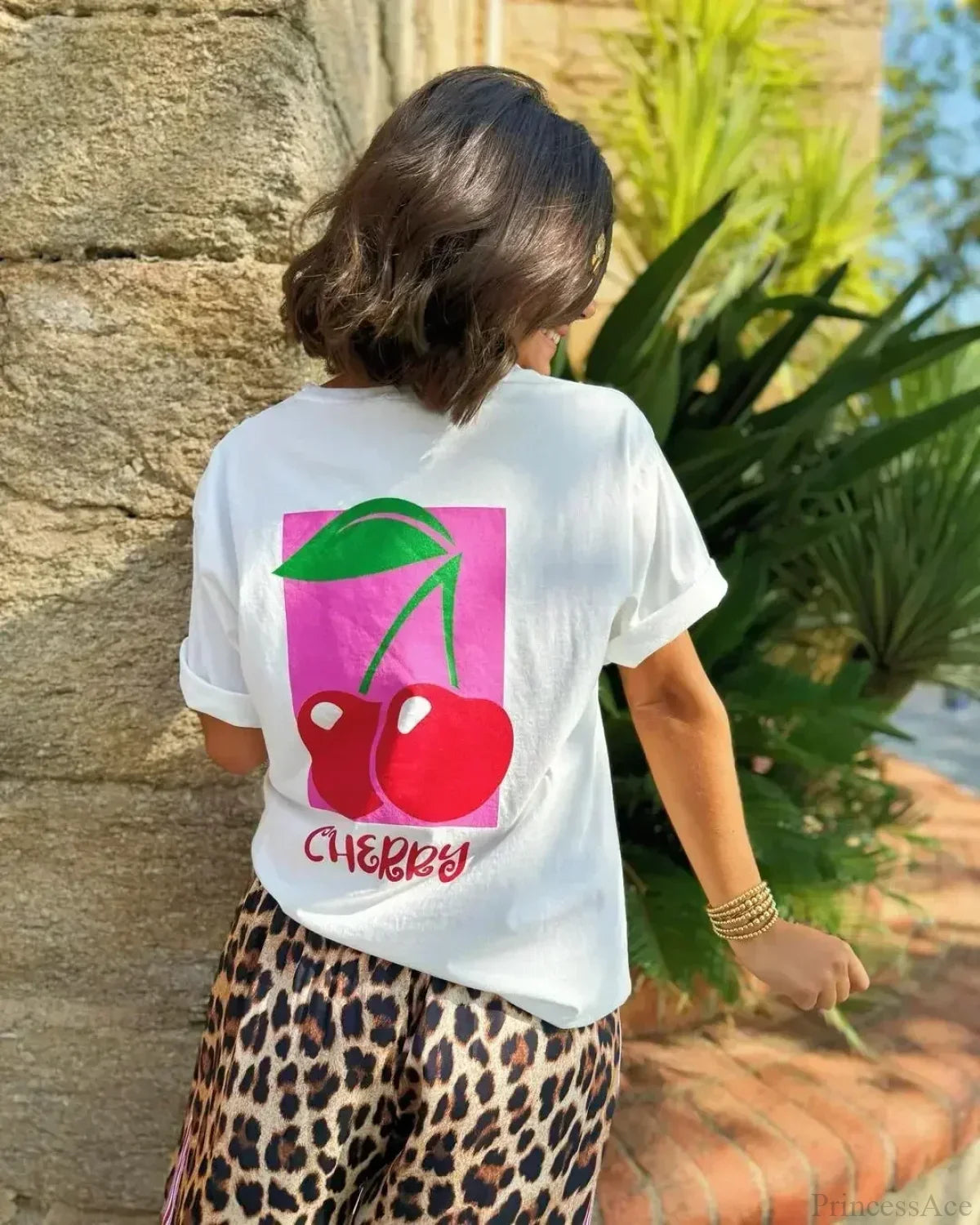 Casual Lotus Eyed Graphic T-shirt