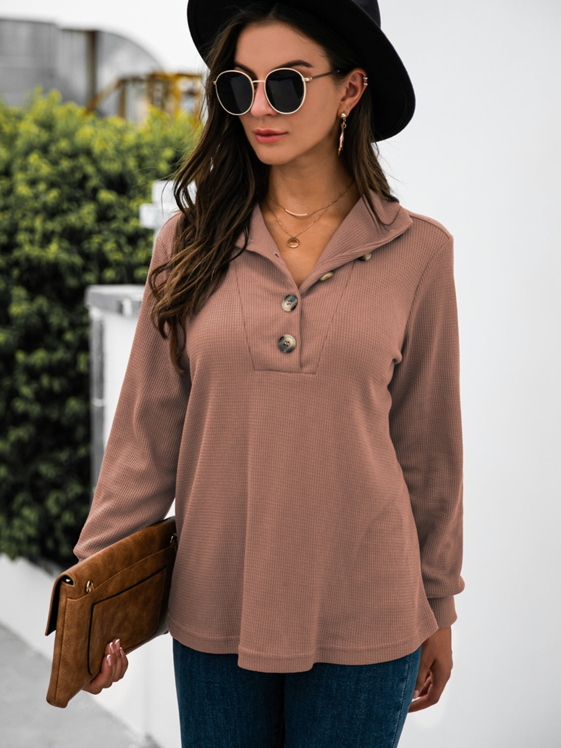 Renee | Half button t-shirt with long sleeves